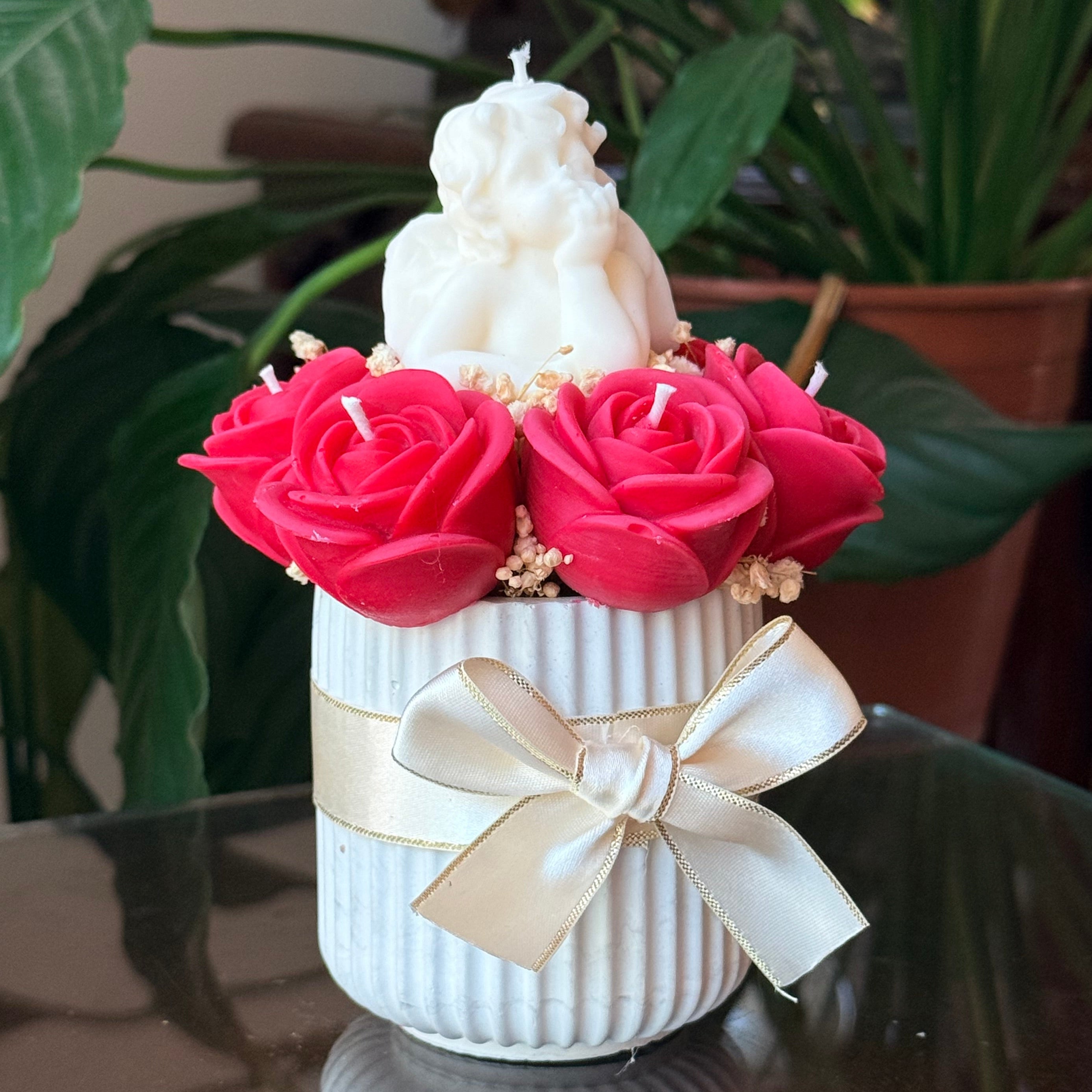 Bouquet rosas con ángel